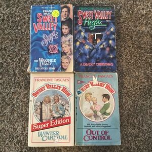 Sweet Valley High Books Vintage